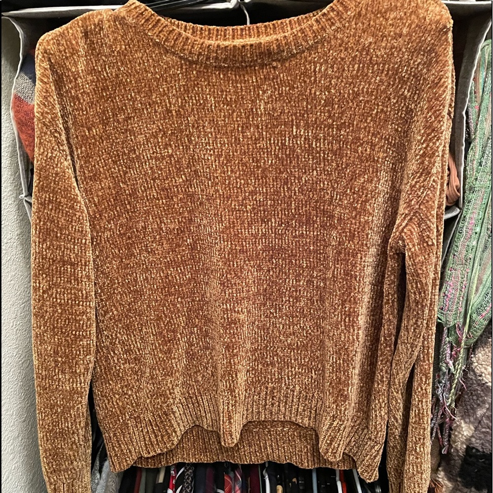 Cropped sweater
